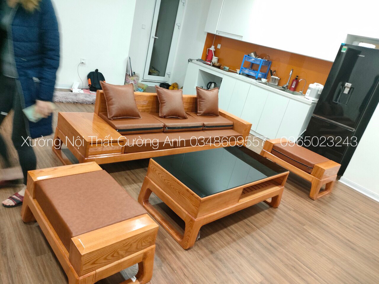 Bộ bàn ghế gỗ phòng khách chung cư giá rẻ